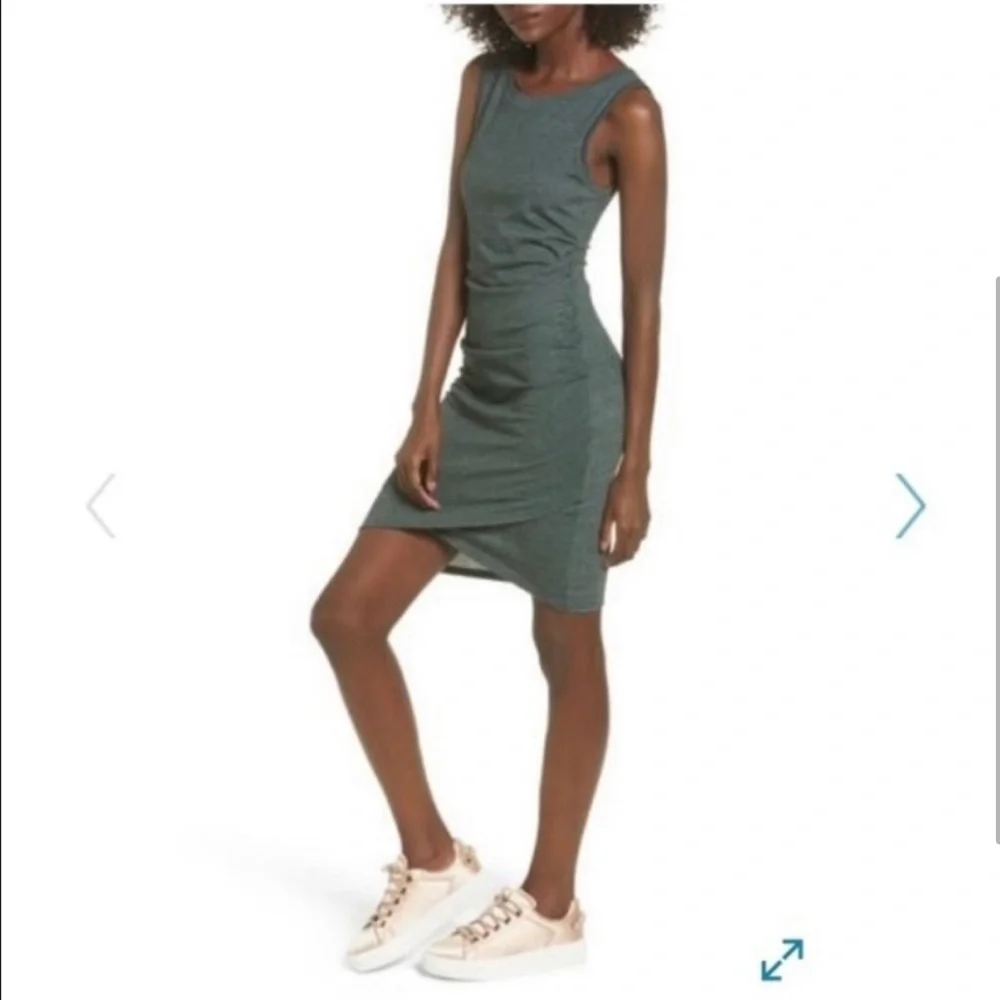 Leith Emerald Green Bodycon Dress - Picture 1 of 7